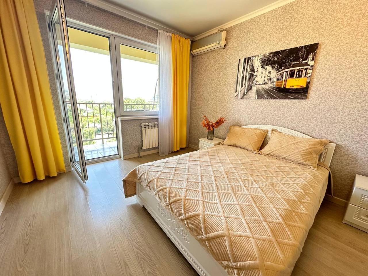 Medinahotelkz, # 63, Вид На Горы, 15 Мин Пешком До Арбата, Halal 阿拉木图 外观 照片